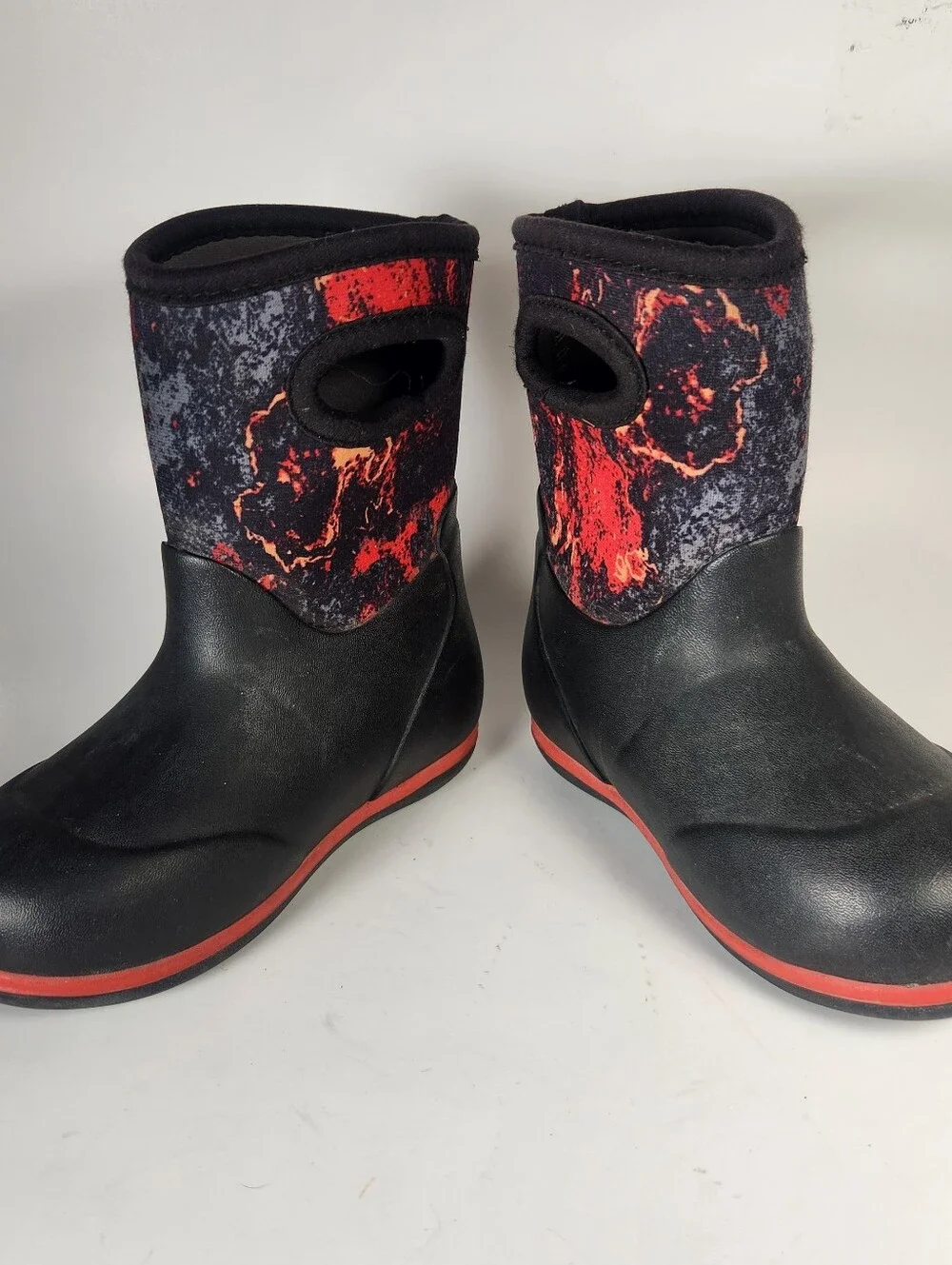BOGS Baby Classic Acid Camo Boots 8 EU 24 Black Red Waterproof Insulated Shoes